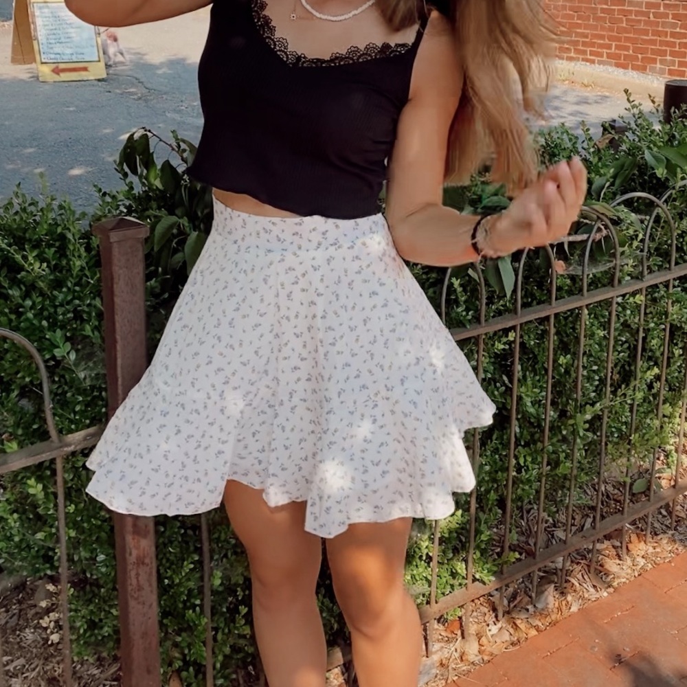 Floral Print Flowy Skirt